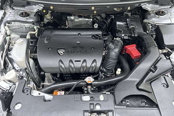 2014 Mitsubishi Lancer ES CJ