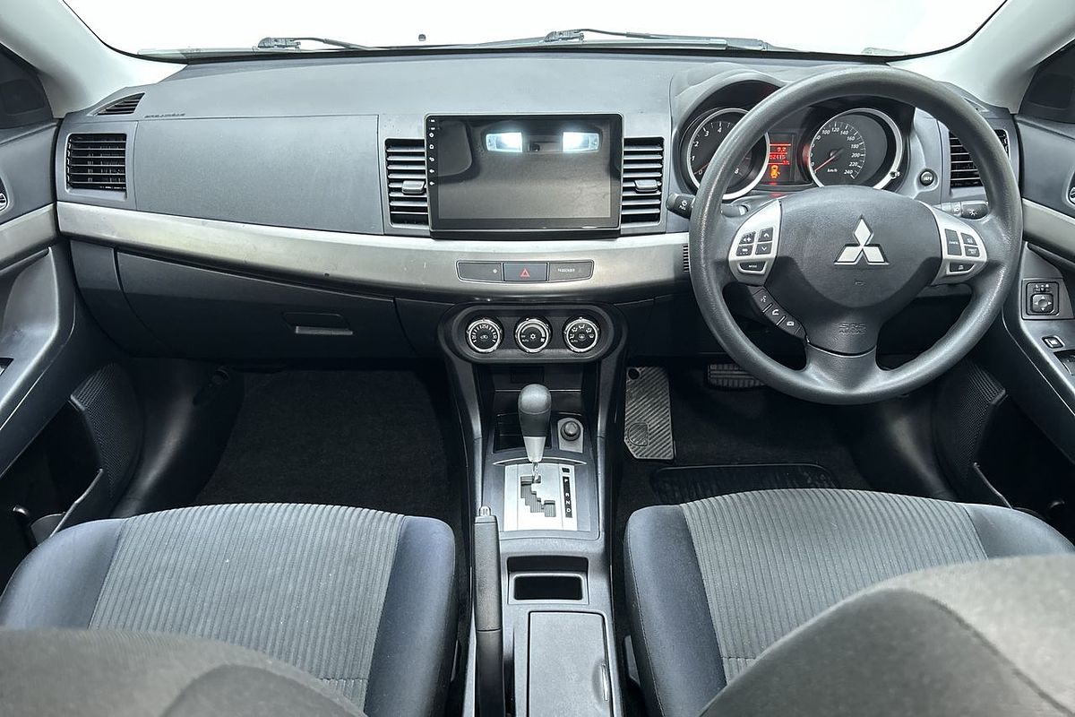 2014 Mitsubishi Lancer ES CJ
