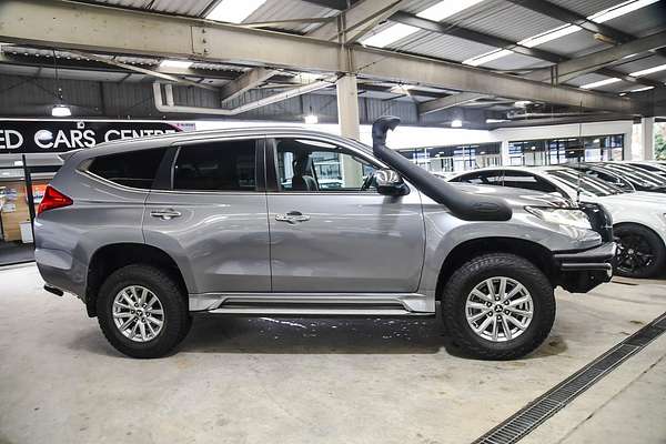 2017 Mitsubishi Pajero Sport GLS QE