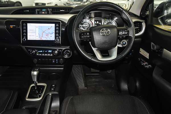 2021 Toyota Hilux SR5 GUN126R 4X4