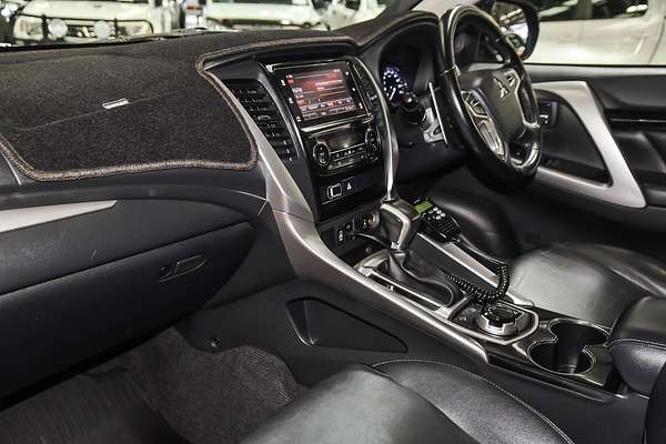 2017 Mitsubishi Pajero Sport GLS QE