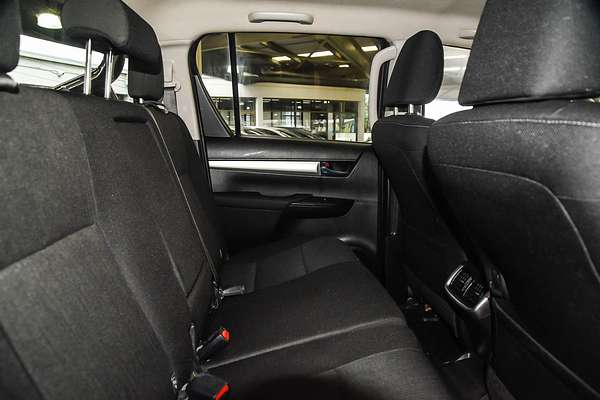 2021 Toyota Hilux SR5 GUN126R 4X4