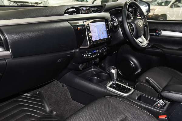 2021 Toyota Hilux SR5 GUN126R 4X4