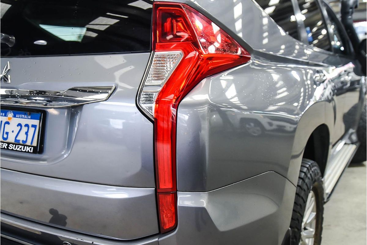 2017 Mitsubishi Pajero Sport GLS QE