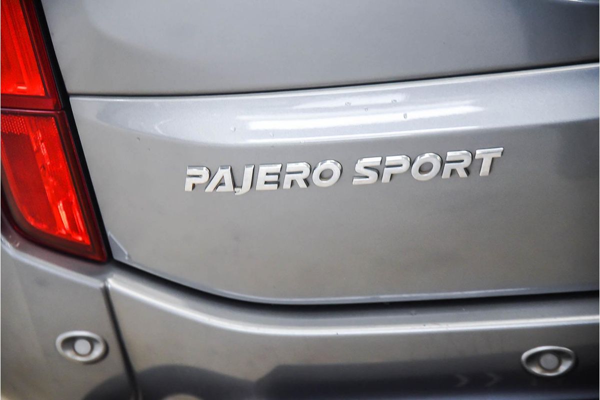 2017 Mitsubishi Pajero Sport GLS QE