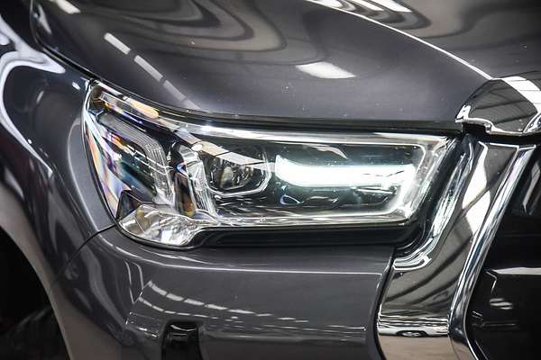 2021 Toyota Hilux SR5 GUN126R 4X4