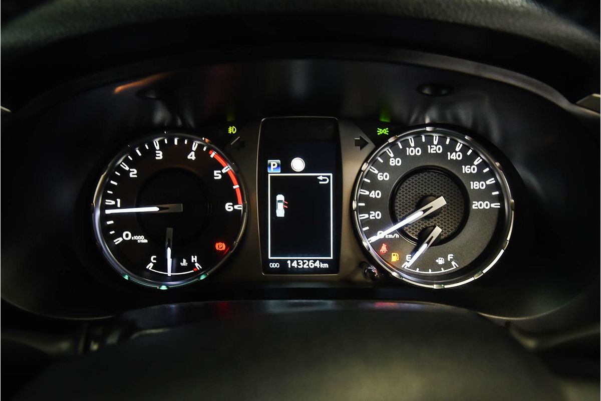 2021 Toyota Hilux SR5 GUN126R 4X4