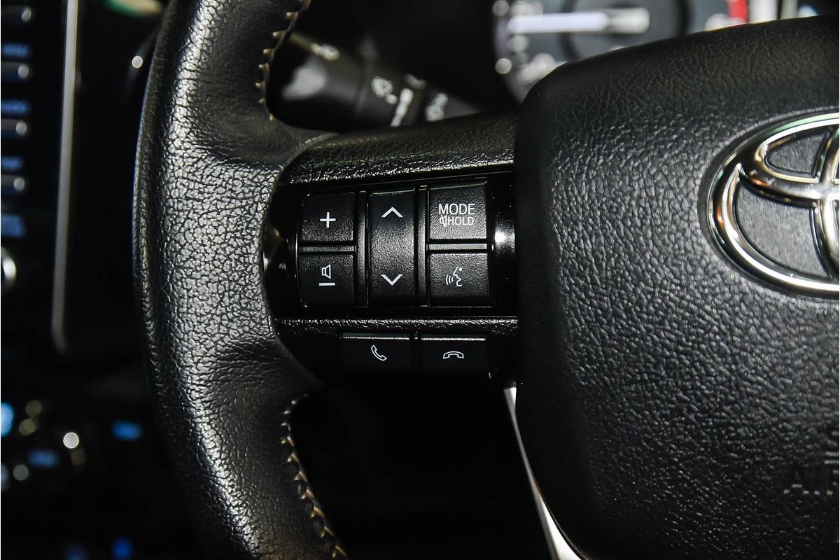 2021 Toyota Hilux SR5 GUN126R 4X4