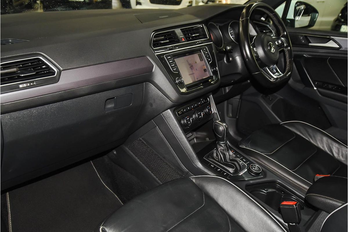 2017 Volkswagen Tiguan 140TDI Highline 5N