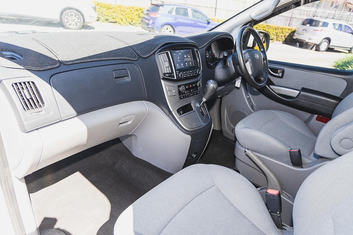2019 Hyundai iMax Active TQ4