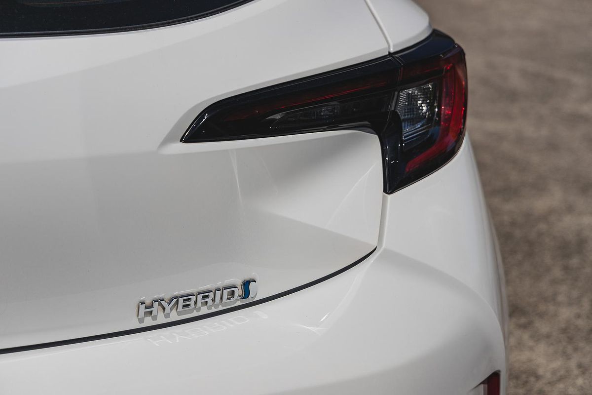 2023 Toyota Corolla Ascent Sport Hybrid ZWE219R