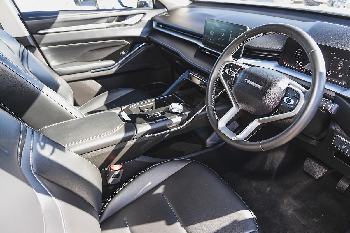 2021 GWM H6 Lux B01
