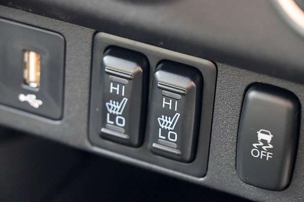 2024 Mitsubishi ASX Exceed XD