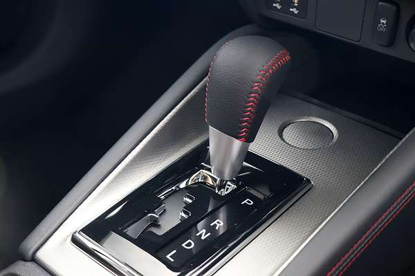 2024 Mitsubishi ASX GSR XD