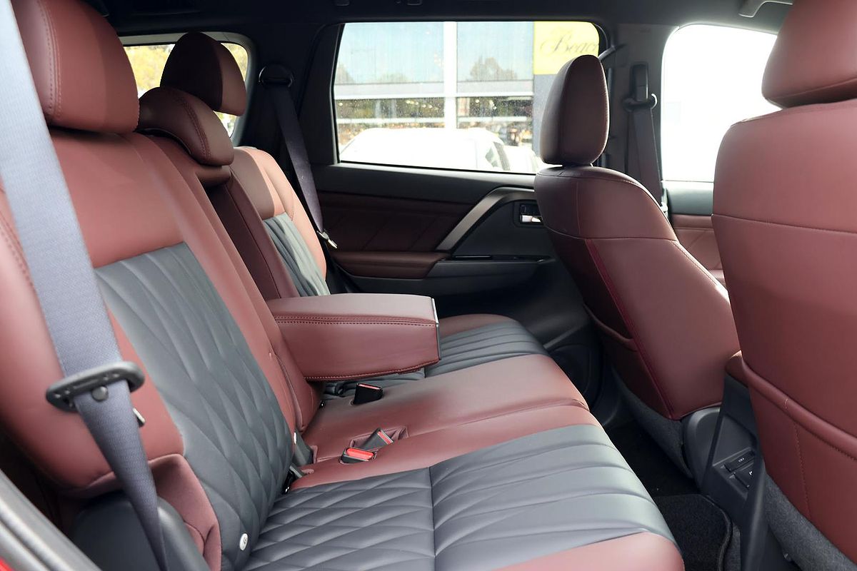 2025 Mitsubishi Pajero Sport GSR QG