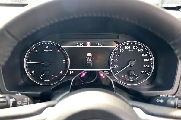 2025 Mitsubishi Triton GLS MV 4X4