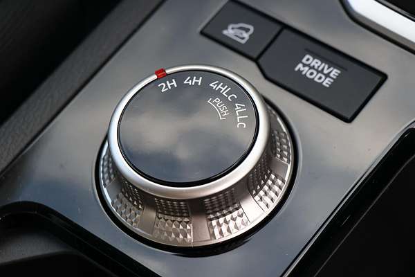 2025 Mitsubishi Triton GLS MV 4X4