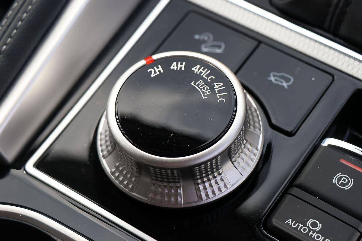 2024 Mitsubishi Pajero Sport Exceed QG
