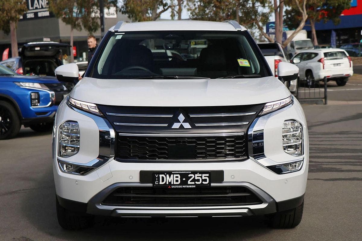 2025 Mitsubishi Outlander Aspire ZM