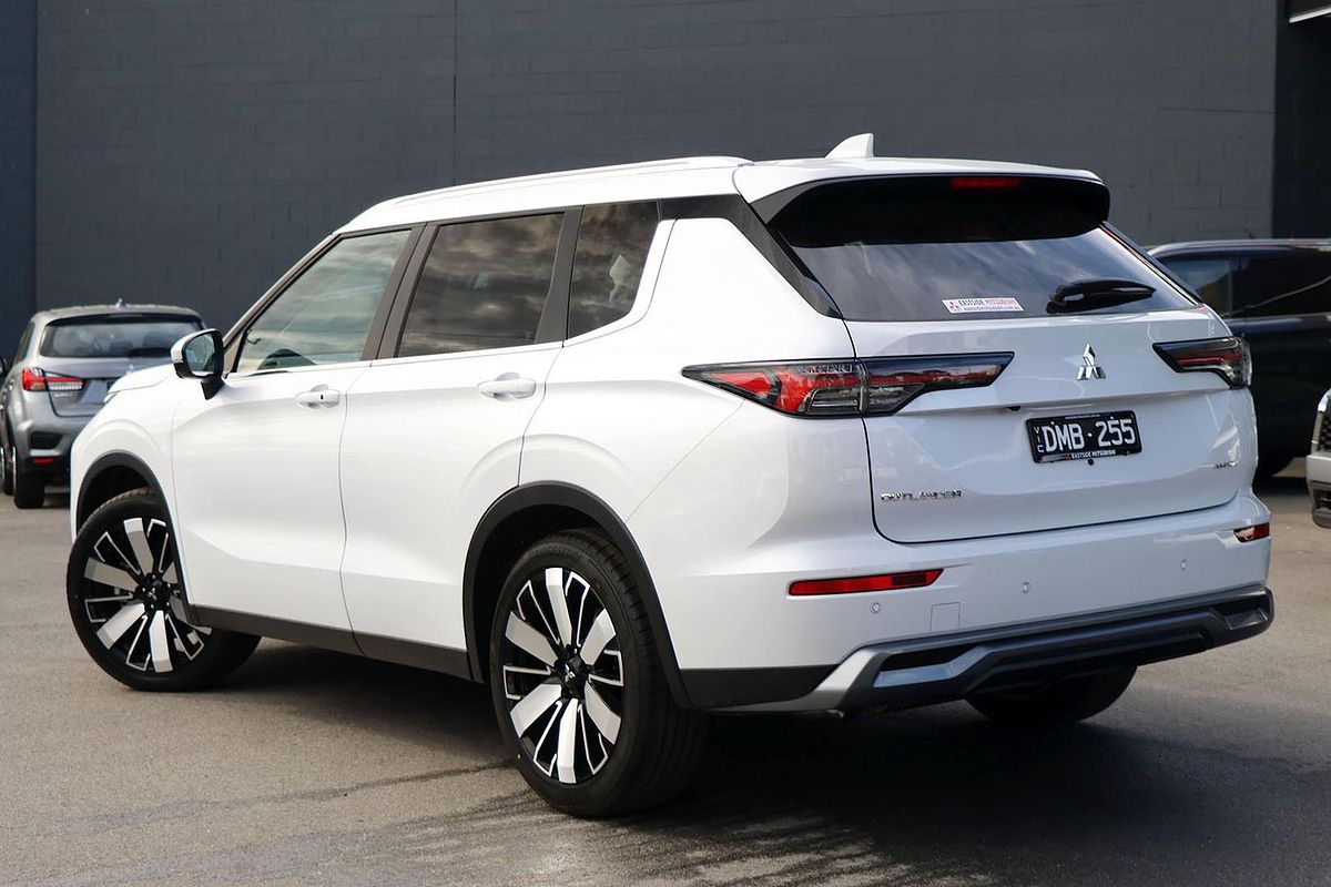 2025 Mitsubishi Outlander Aspire ZM