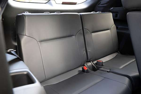 2025 Mitsubishi Outlander Aspire ZM
