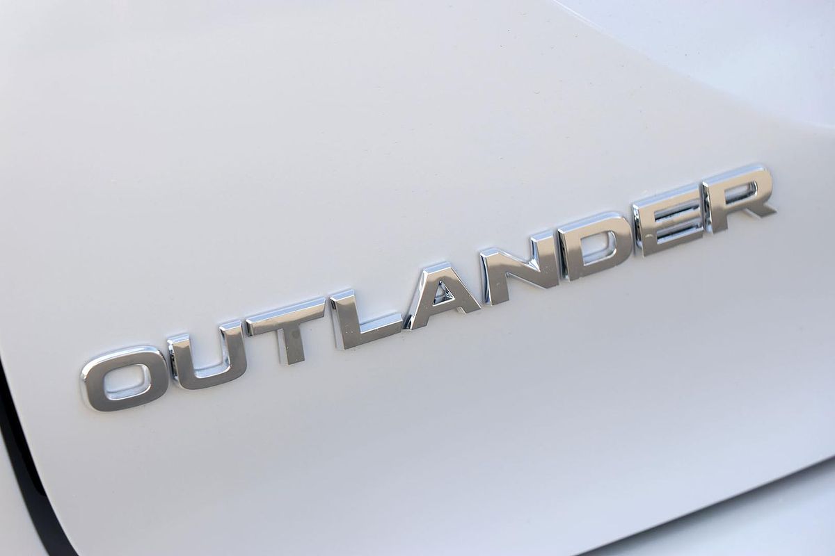 2025 Mitsubishi Outlander Aspire ZM