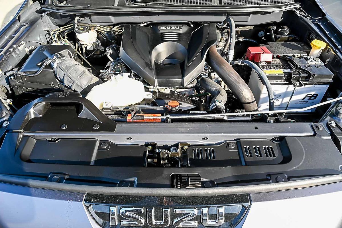 2024 Isuzu MU-X LS-T