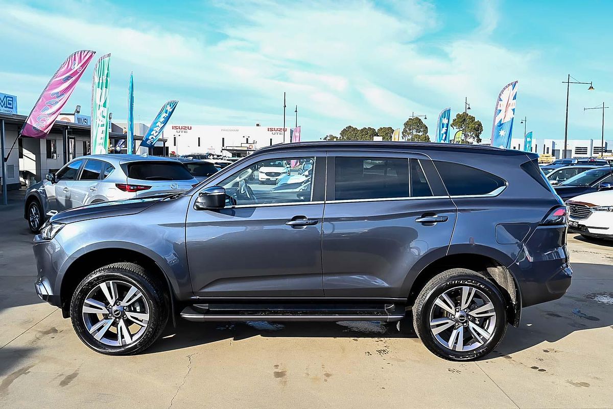 2024 Isuzu MU-X LS-T