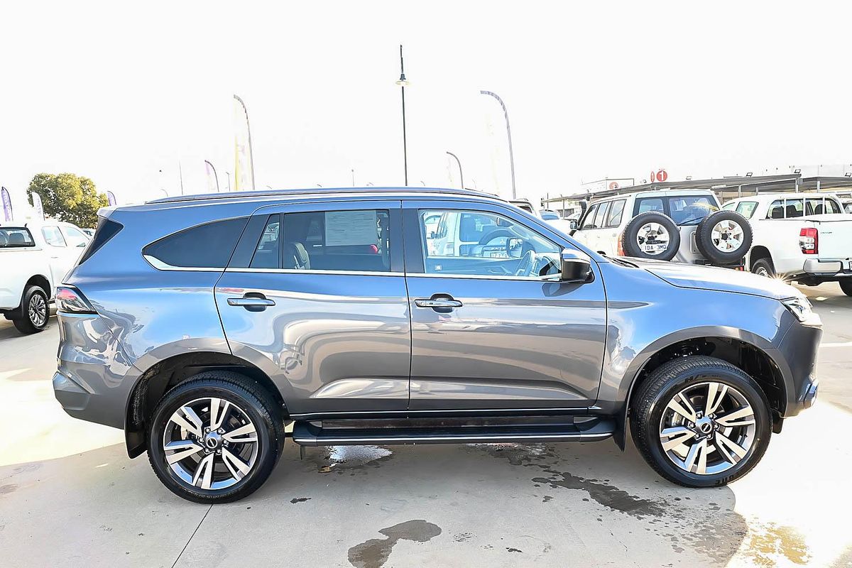 2024 Isuzu MU-X LS-T