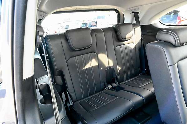 2024 Isuzu MU-X LS-T