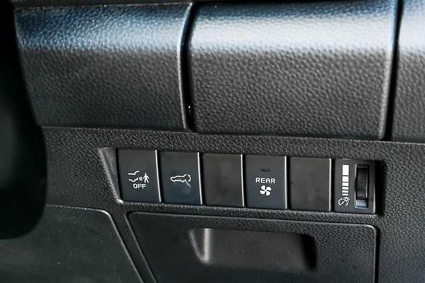 2024 Isuzu MU-X LS-T