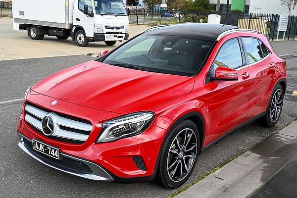 2016 Mercedes-Benz GLA-Class GLA250 X156