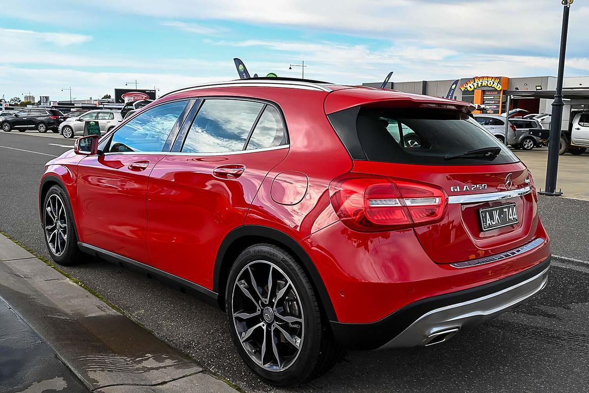 2016 Mercedes-Benz GLA-Class GLA250 X156