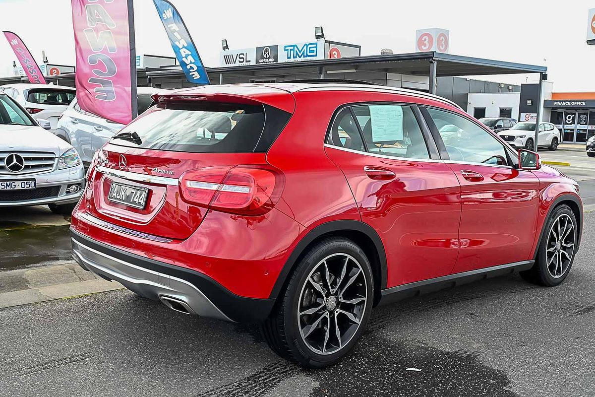 2016 Mercedes-Benz GLA-Class GLA250 X156