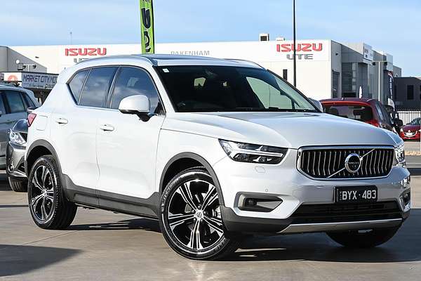 2022 Volvo XC40 T4 Inscription