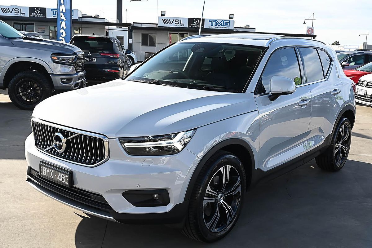 2022 Volvo XC40 T4 Inscription