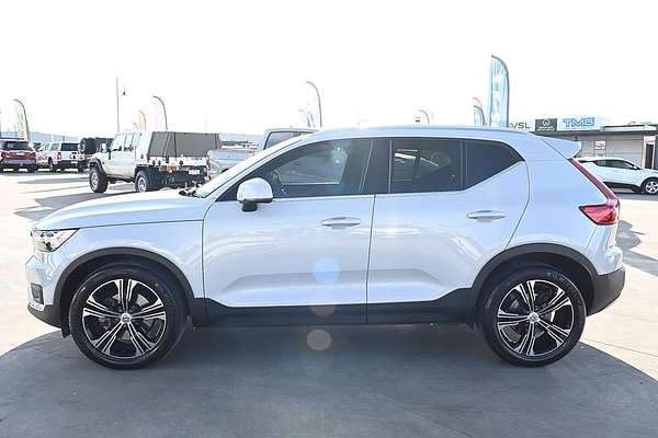 2022 Volvo XC40 T4 Inscription