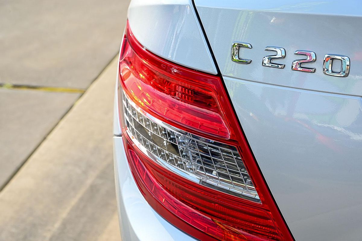 2009 Mercedes-Benz C-Class C220 CDI Classic W204