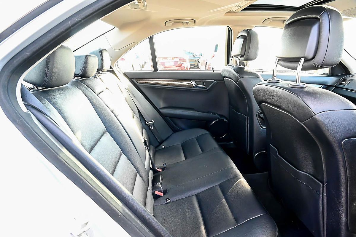 2009 Mercedes-Benz C-Class C220 CDI Classic W204