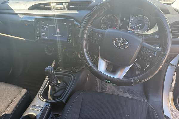 2023 Toyota Hilux SR GUN126R 4X4
