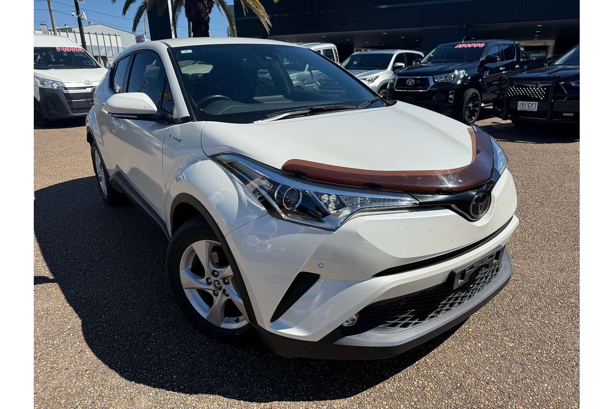 2019 Toyota C-HR  NGX10R