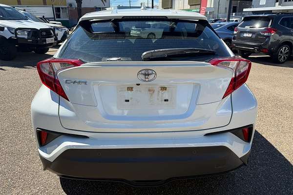 2019 Toyota C-HR  NGX10R