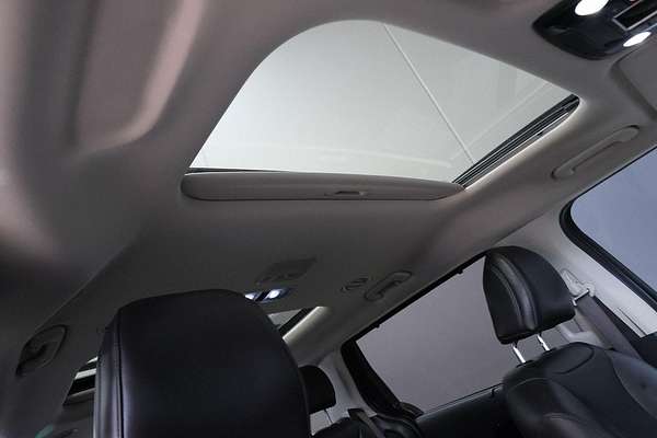 2022 Kia Carnival Platinum KA4