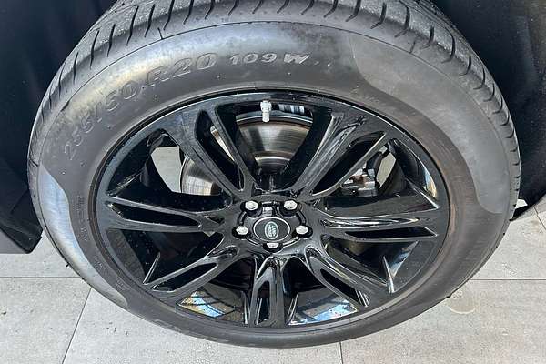 2020 Land Rover Range Rover Velar P250 R-Dynamic S L560