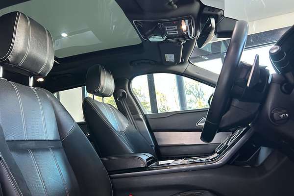 2020 Land Rover Range Rover Velar P250 R-Dynamic S L560