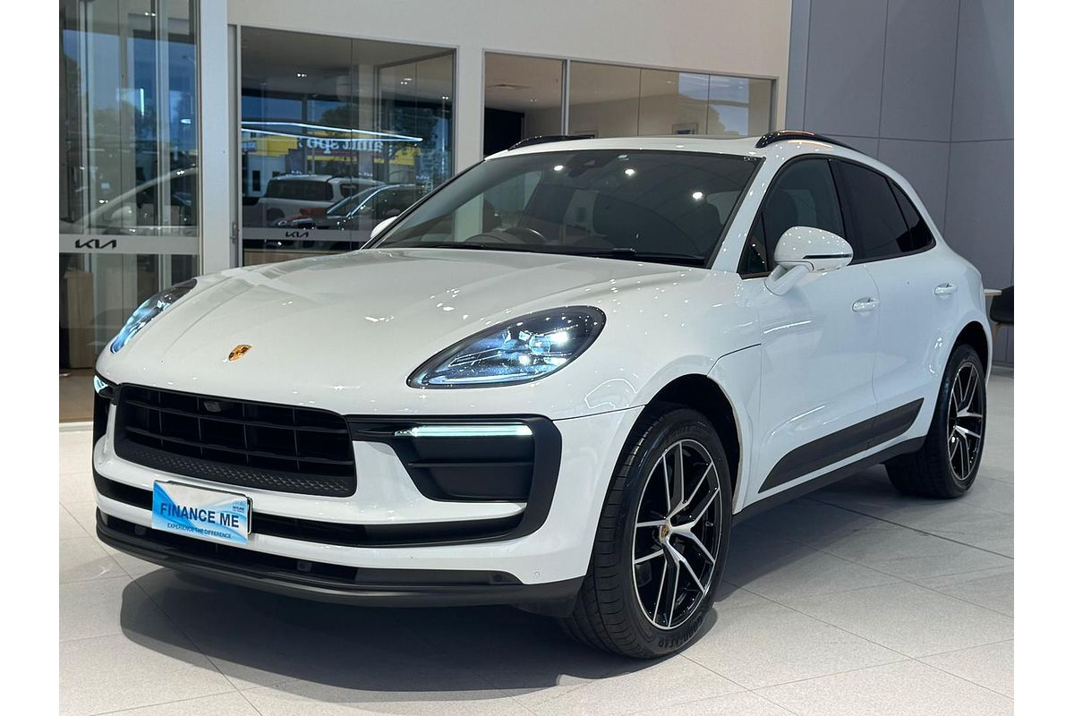 2021 Porsche Macan 95B