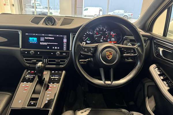 2021 Porsche Macan 95B