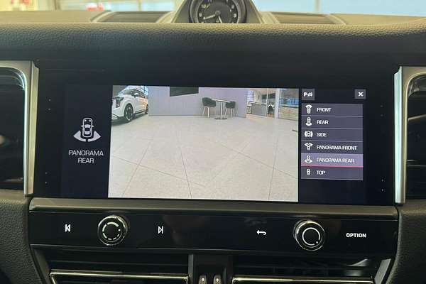 2021 Porsche Macan 95B