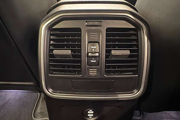 2021 Porsche Macan 95B