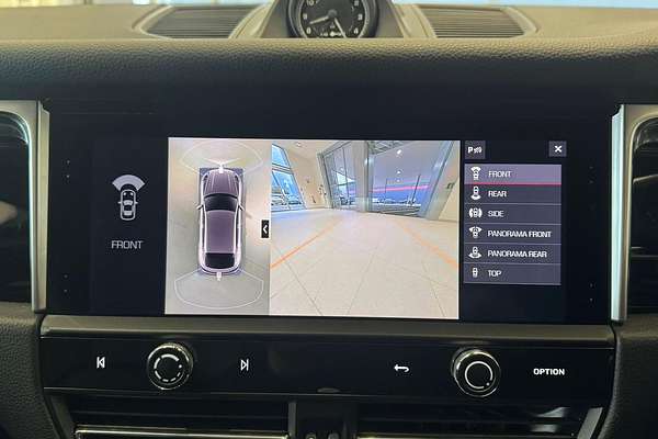 2021 Porsche Macan 95B